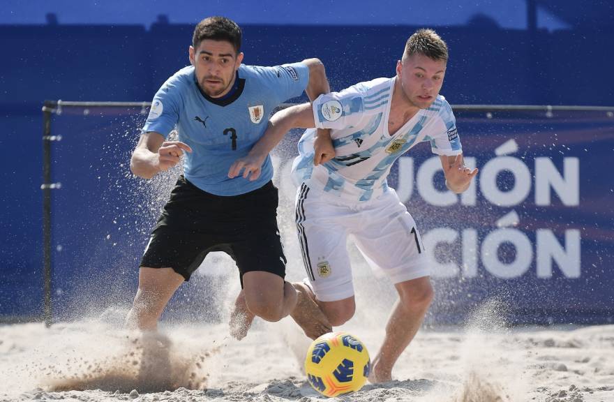 Fútbol playa: Uruguay cayó con Argentina y no subirá al podio en los Juegos  Suramericanos