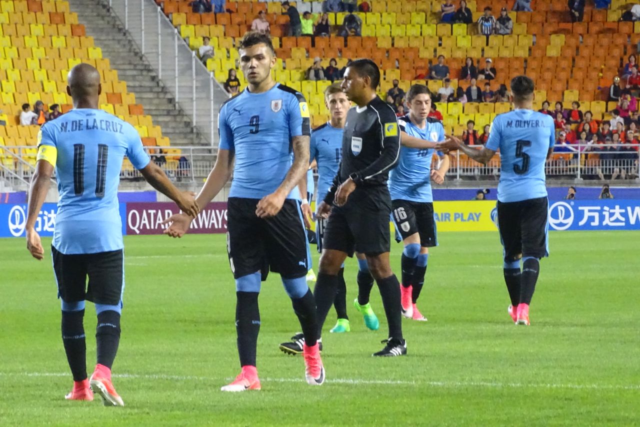 Gol e melhores momentos de Uruguai x Itália pelo Mundial Sub-20 (1-0)