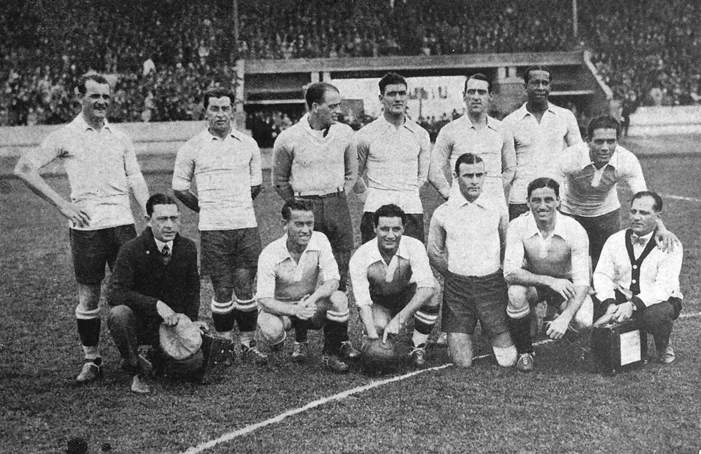 En Ámsterdam 1928, hace 92 años, Uruguay mantenía el título de Campeón  Mundial conquistado en 1924 - AUF