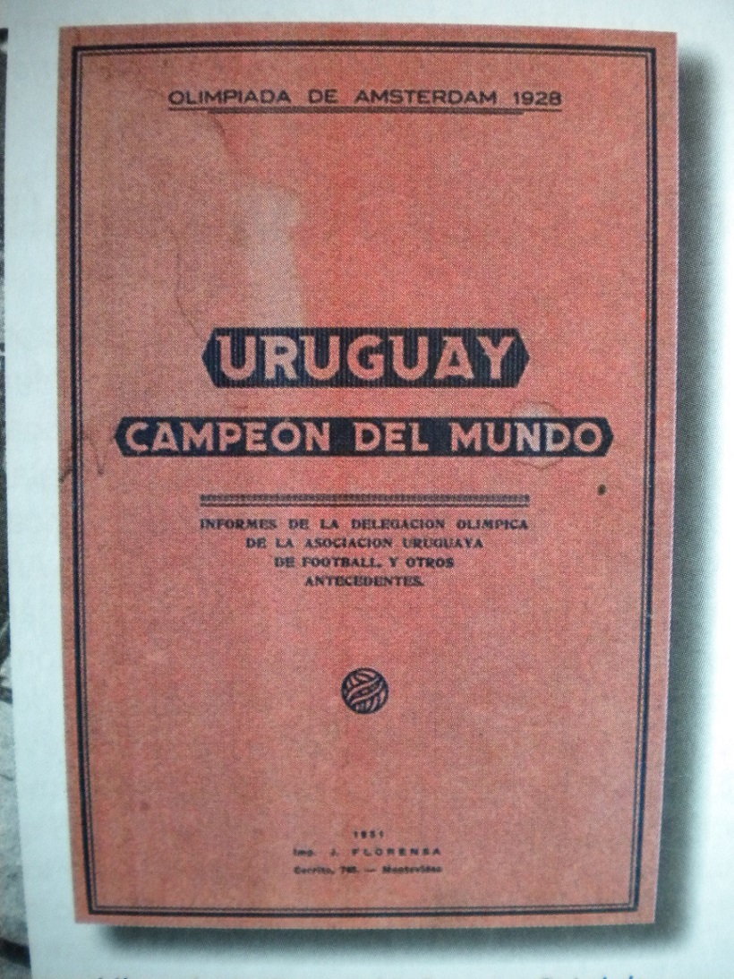 AUF - Selección Uruguaya de Fútbol - 🇺🇾 𝐂𝐚𝐦𝐩𝐞𝐨𝐧𝐞𝐬  𝐎𝐥𝐢𝐦𝐩𝐢𝐜𝐨𝐬 𝐲 𝐝𝐞𝐥 𝐌𝐮𝐧𝐝𝐨 Se cumplen 99 años del título  Mundial y Olímpico obtenido por Uruguay en el Estadio Colombes, donde la  Celeste